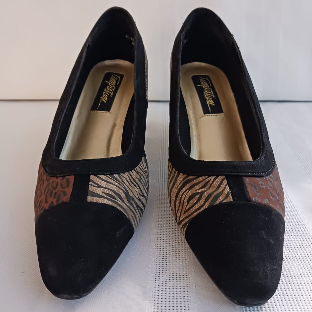 Size 8.5 Temptations Animal Print Ladies Shoes